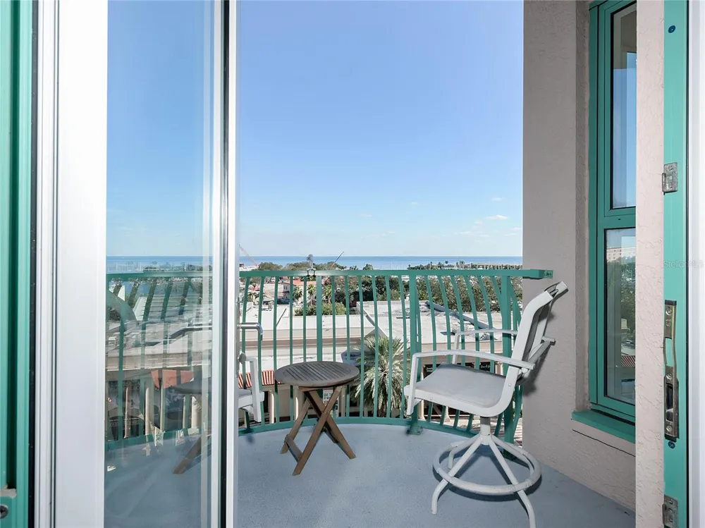 288 BEACH DRIVE NE #6A St Petersburg, FL 33701