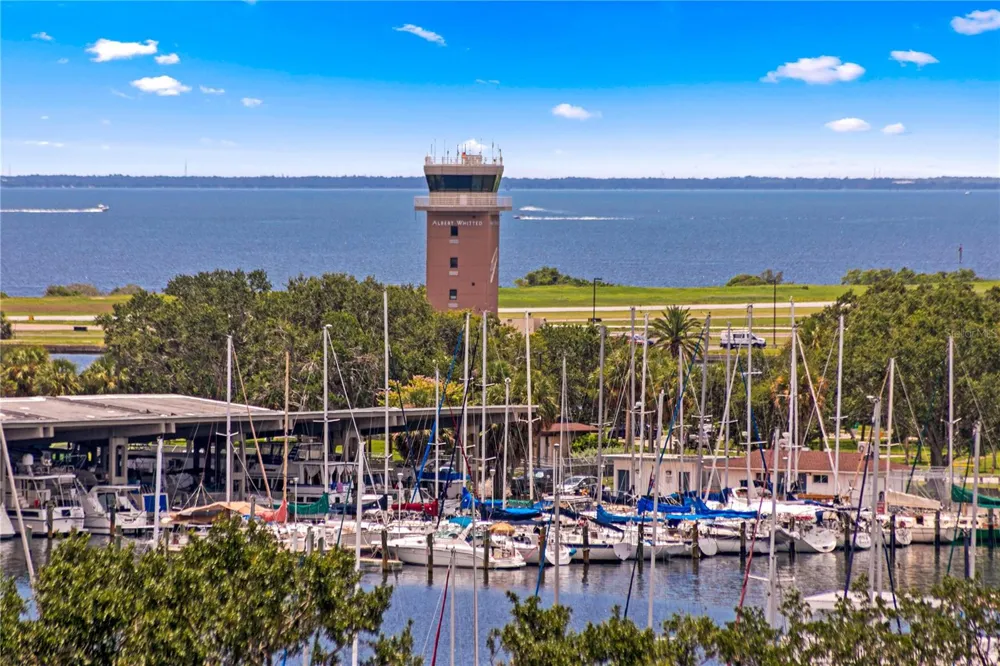 288 BEACH DRIVE NE #6A St Petersburg, FL 33701