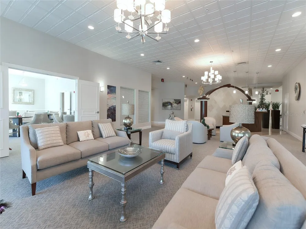 288 BEACH DRIVE NE #6A St Petersburg, FL 33701