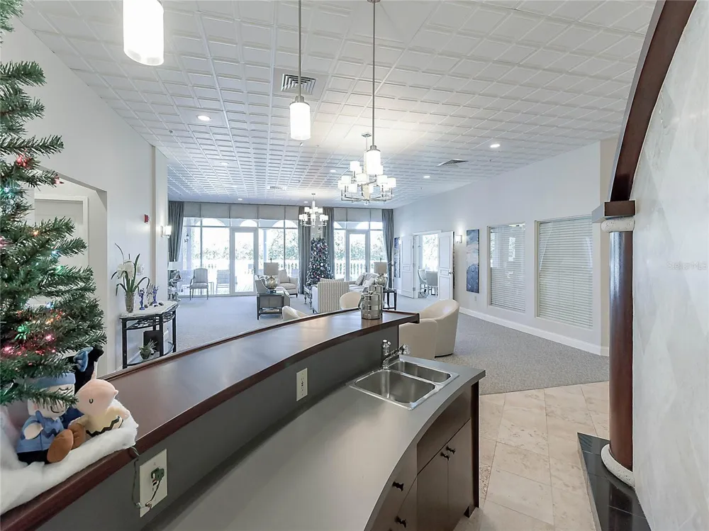 288 BEACH DRIVE NE #6A St Petersburg, FL 33701