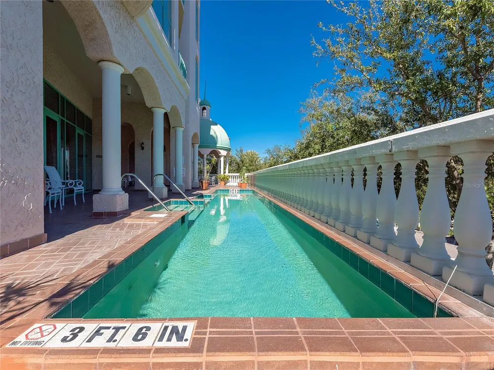 288 BEACH DRIVE NE #6A St Petersburg, FL 33701