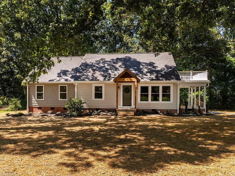 8375 Sylvan Road Liberty, NC 27298