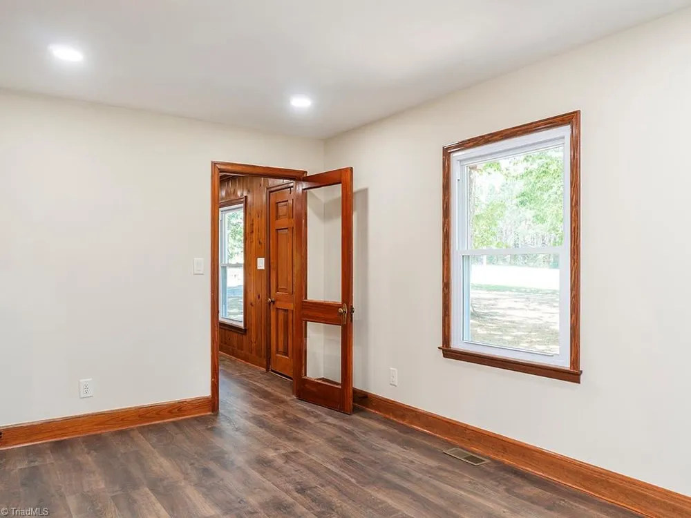 8375 Sylvan Road Liberty, NC 27298