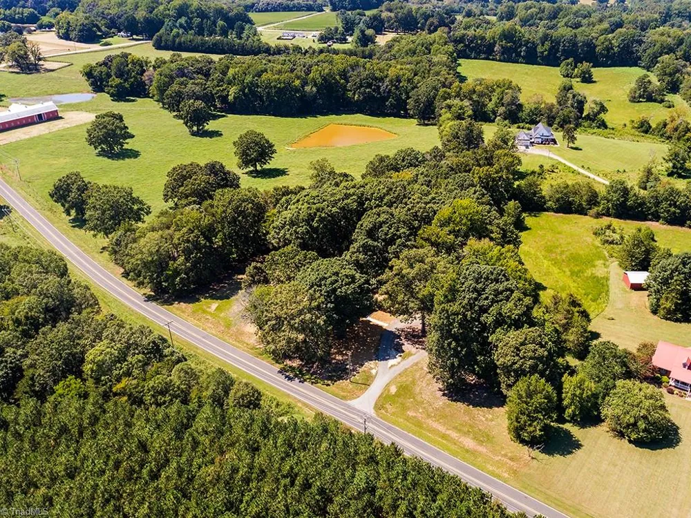 8375 Sylvan Road Liberty, NC 27298