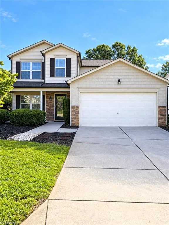 4562 Westhill Place Kernersville, NC 27284