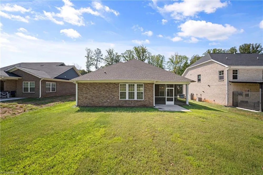 3571 Emmen Court Winston-Salem, NC 27104