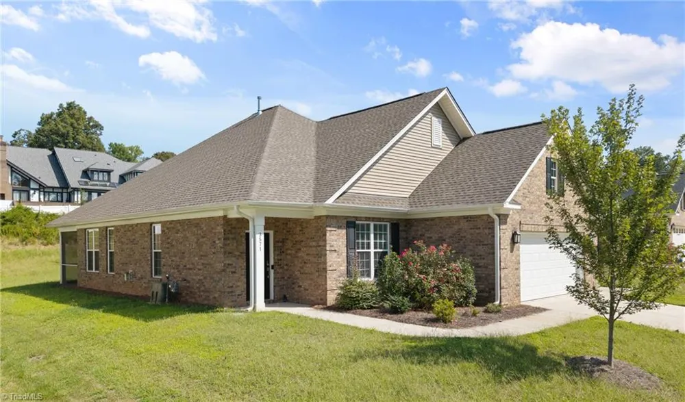 3571 Emmen Court Winston-Salem, NC 27104