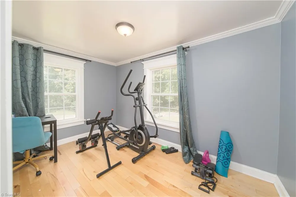 3304 Heitman Drive Winston-Salem, NC 27107