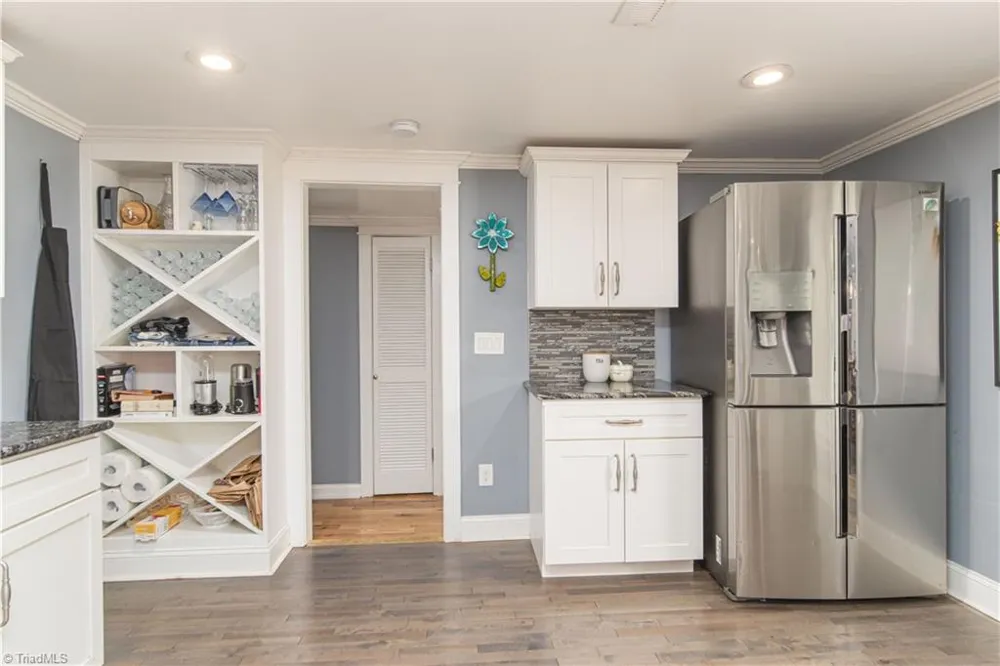 3304 Heitman Drive Winston-Salem, NC 27107