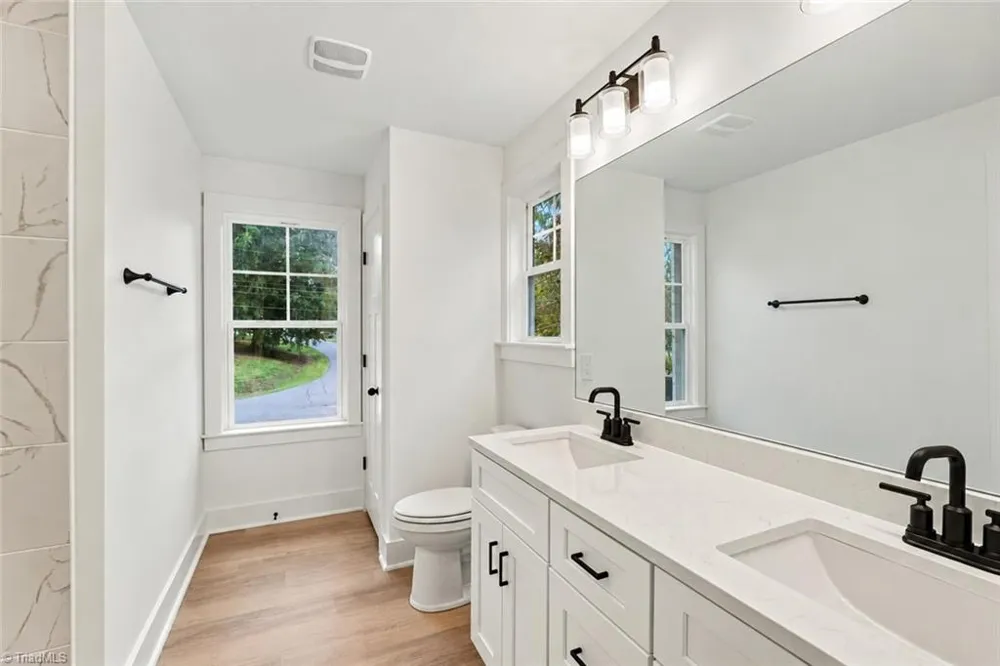 4450 Fernbrook Drive Winston-Salem, NC 27127