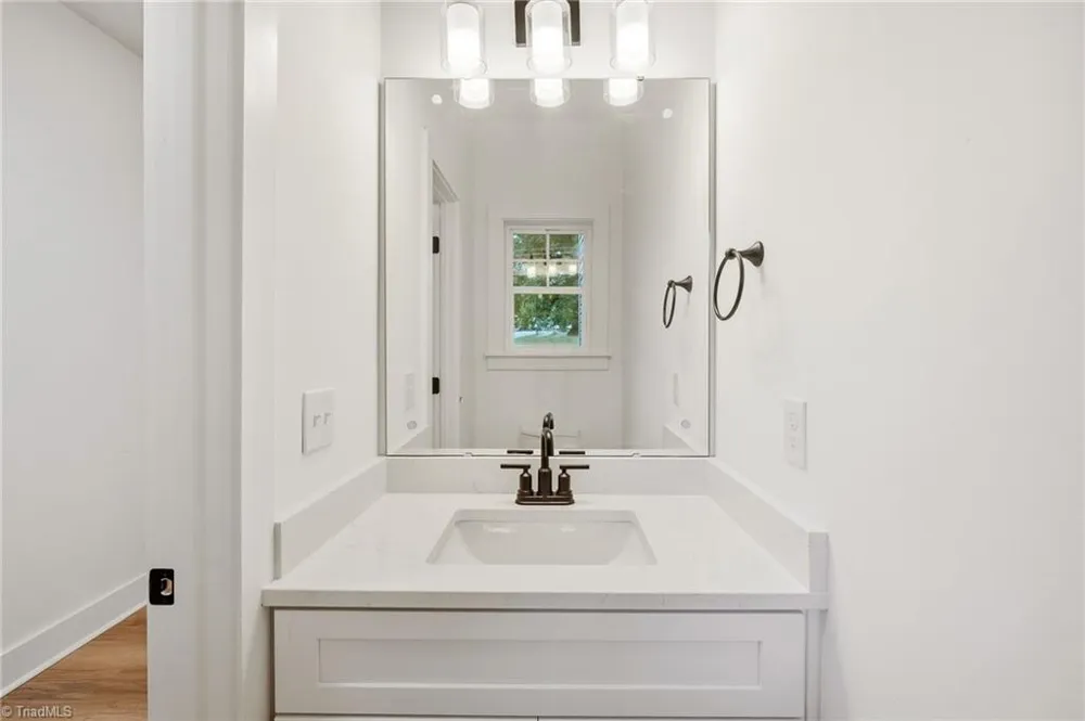 4450 Fernbrook Drive Winston-Salem, NC 27127