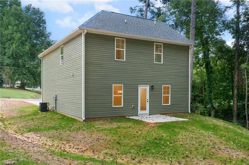 4450 Fernbrook Drive Winston-Salem, NC 27127