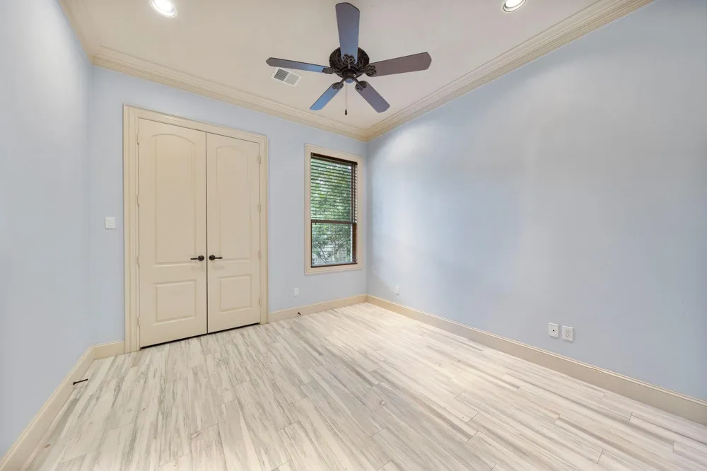 3 Pendleton Park Point The Woodlands, TX 77382