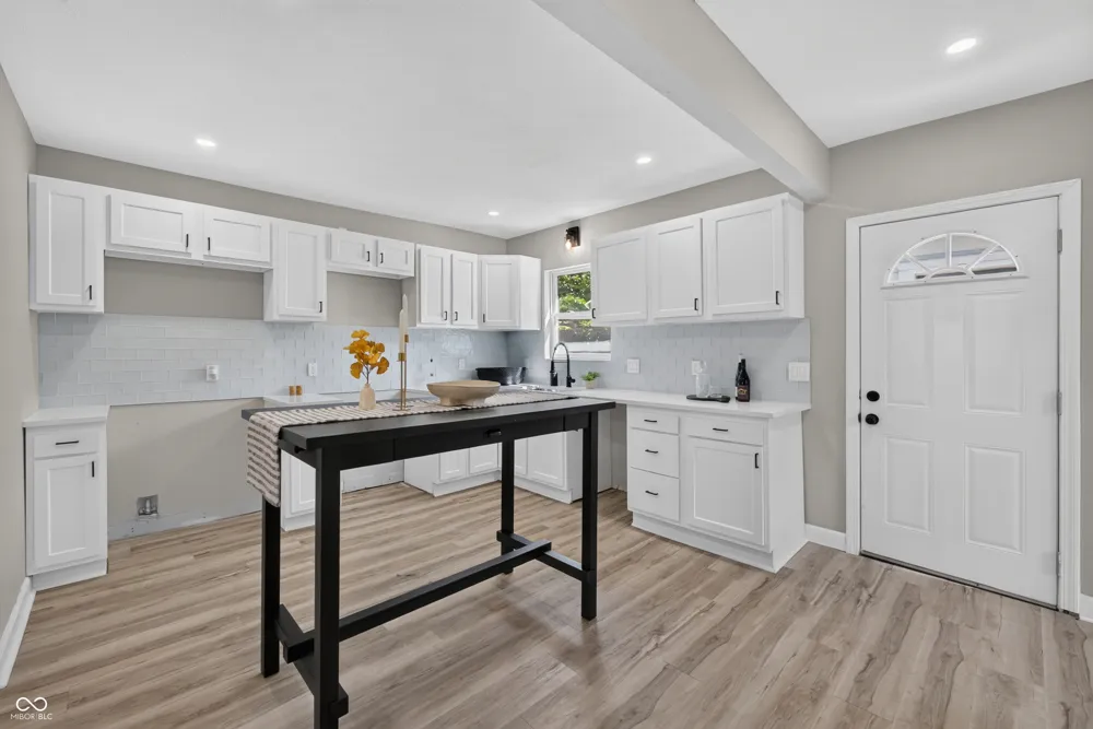 2701 Ethel Avenue Indianapolis, IN 46208