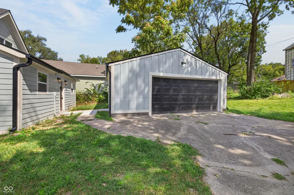 2701 Ethel Avenue Indianapolis, IN 46208