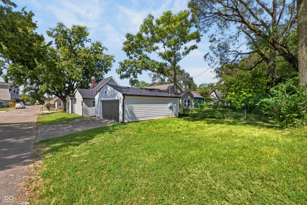 2701 Ethel Avenue Indianapolis, IN 46208