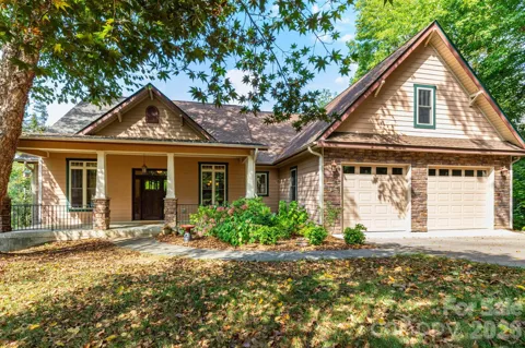 5 Meadowbrook Lane
