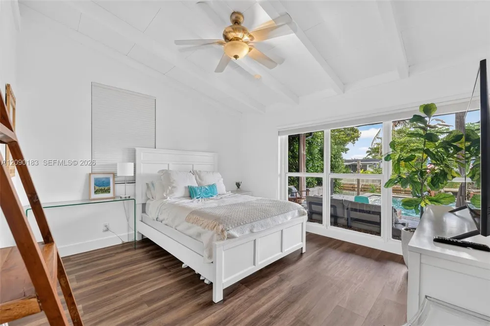 2513 Flamingo Ln Fort Lauderdale, FL 33312