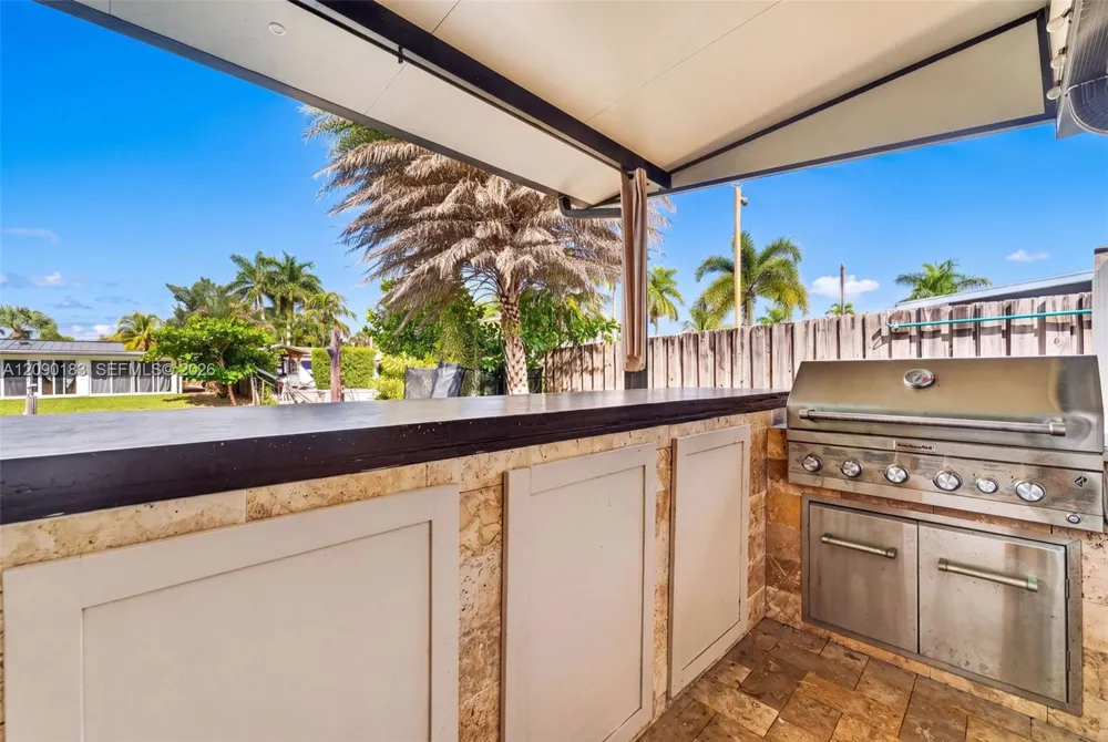 2513 Flamingo Ln Fort Lauderdale, FL 33312