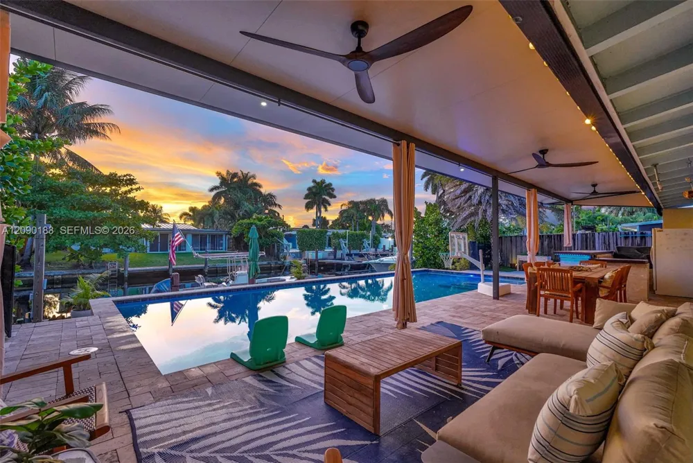 2513 Flamingo Ln Fort Lauderdale, FL 33312