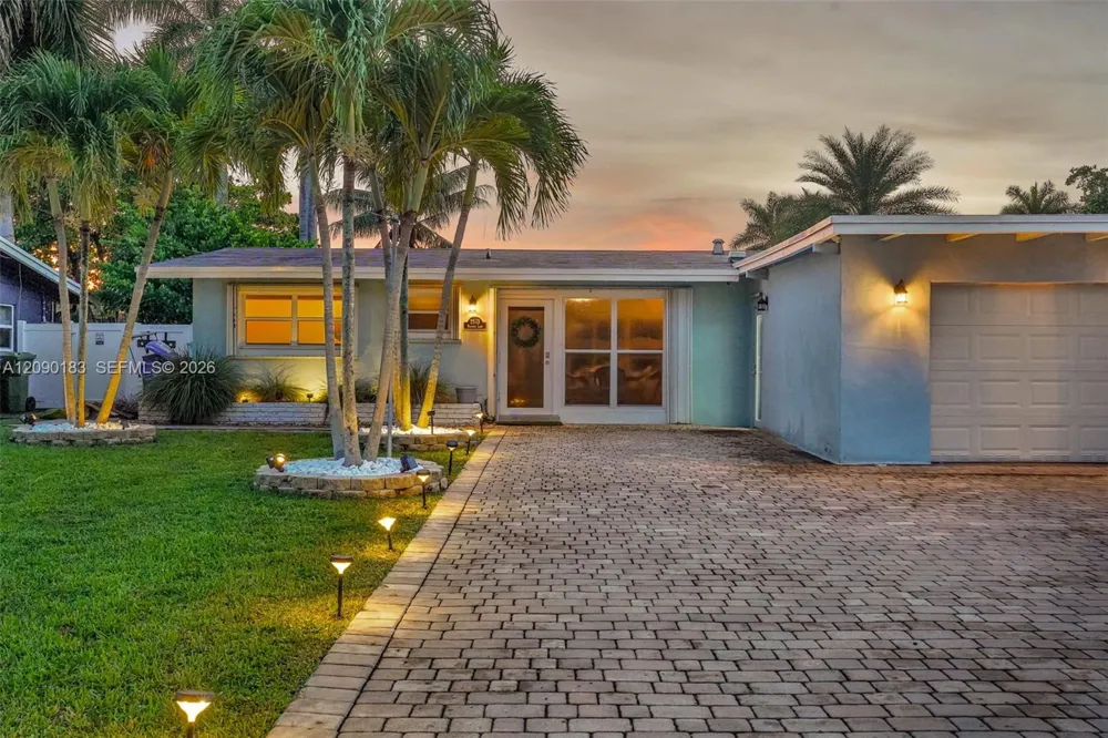 2513 Flamingo Ln Fort Lauderdale, FL 33312