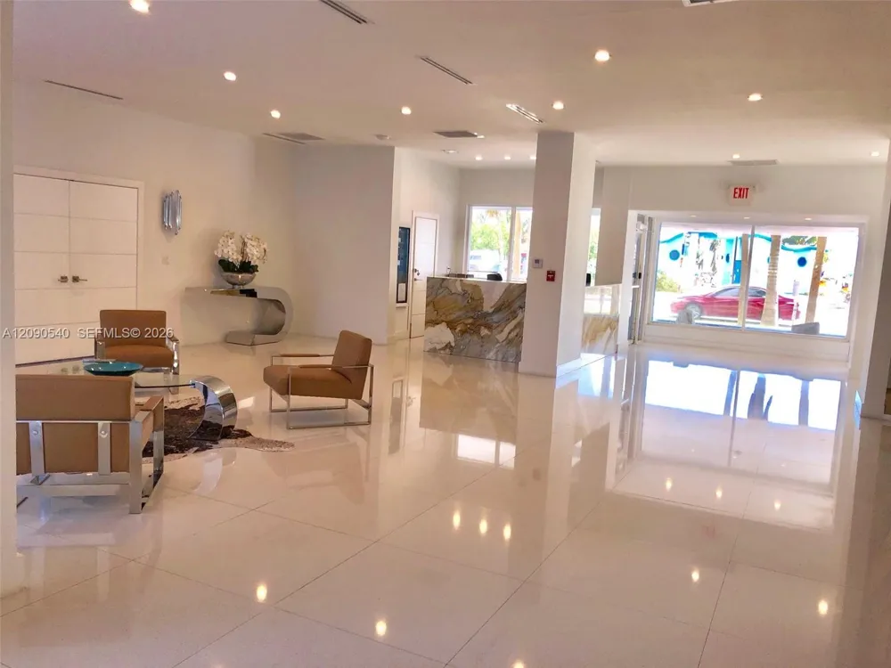 6450 Collins Ave #609 Miami Beach, FL 33141