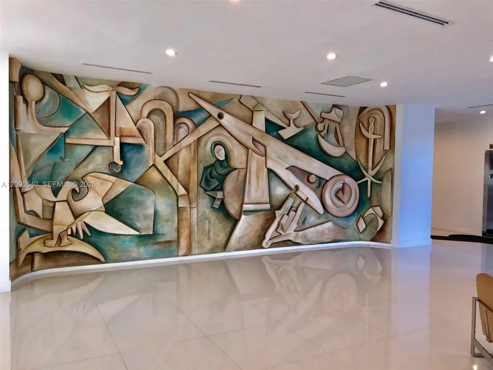 6450 Collins Ave #609 Miami Beach, FL 33141
