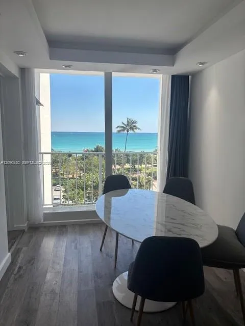 6450 Collins Ave #609 Miami Beach, FL 33141
