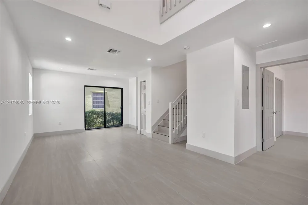 3053 NW 59th St #3053 Miami, FL 33142