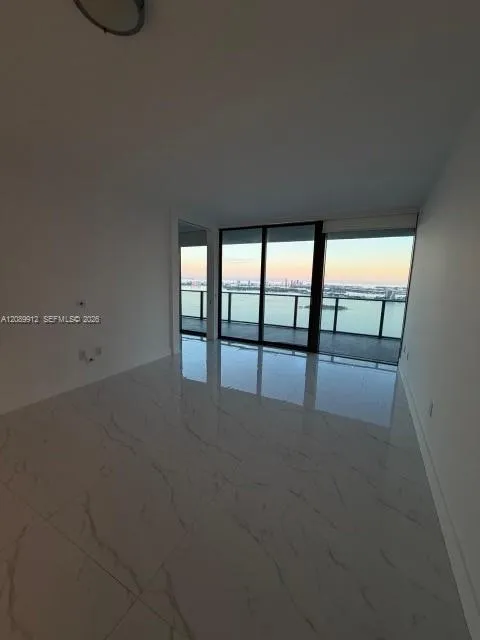 650 NE 32nd St #4406 Miami, FL 33137