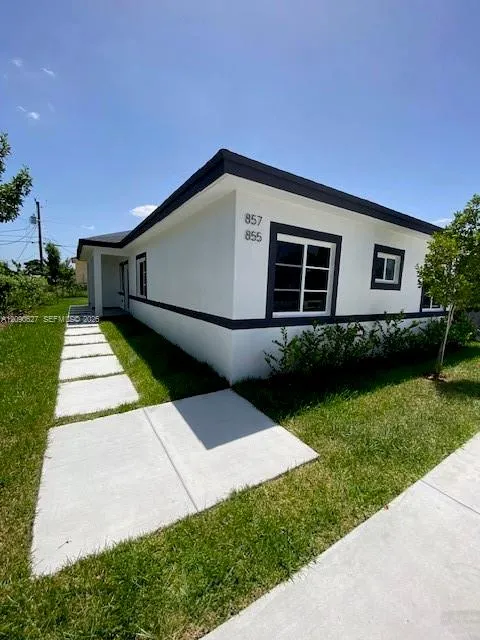 855 SW 1st ST #855