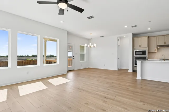 14224 Wolf View San Antonio, TX 78252