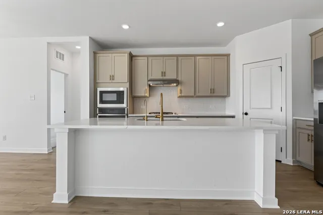 14224 Wolf View San Antonio, TX 78252