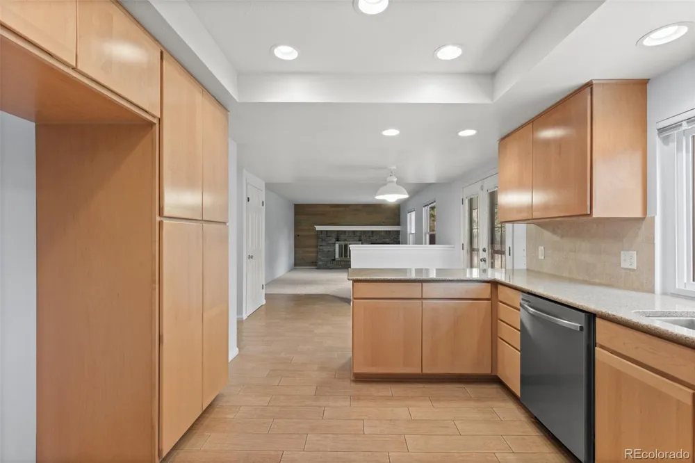 6360 S Jasmine Way Centennial, CO 80111