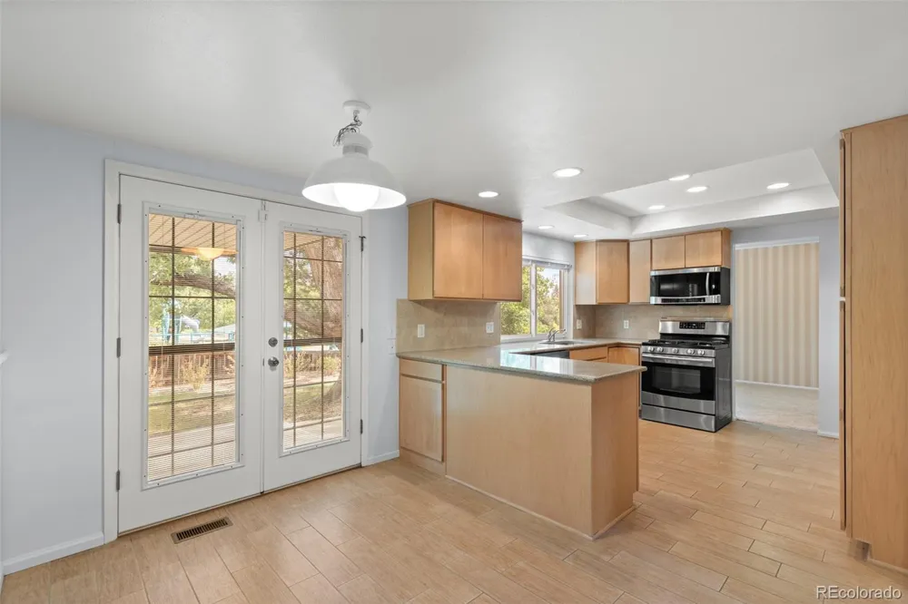 6360 S Jasmine Way Centennial, CO 80111