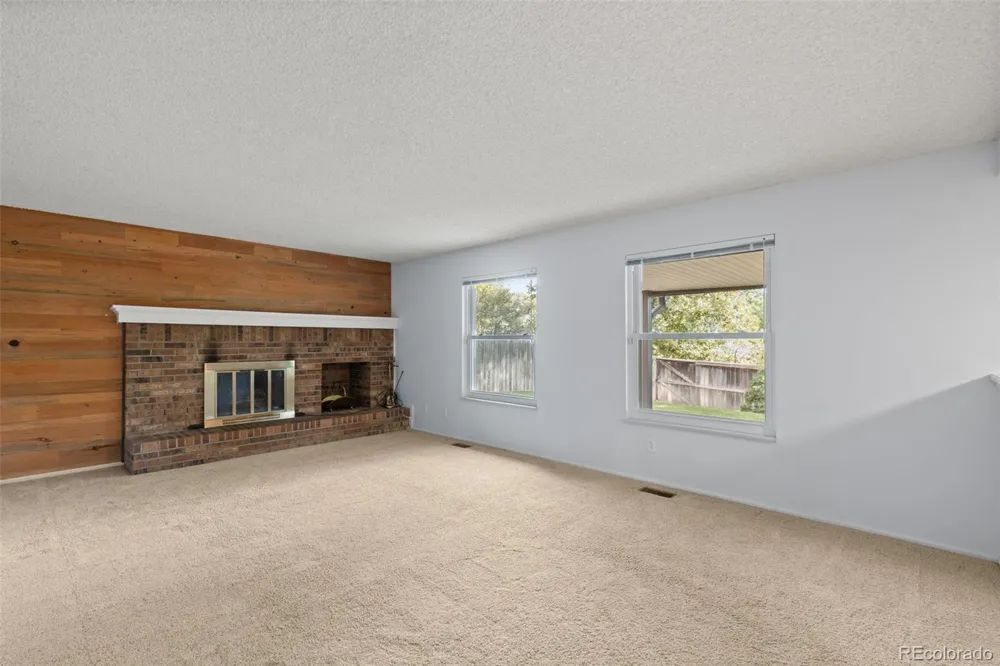 6360 S Jasmine Way Centennial, CO 80111