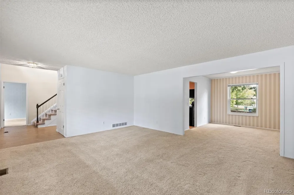 6360 S Jasmine Way Centennial, CO 80111