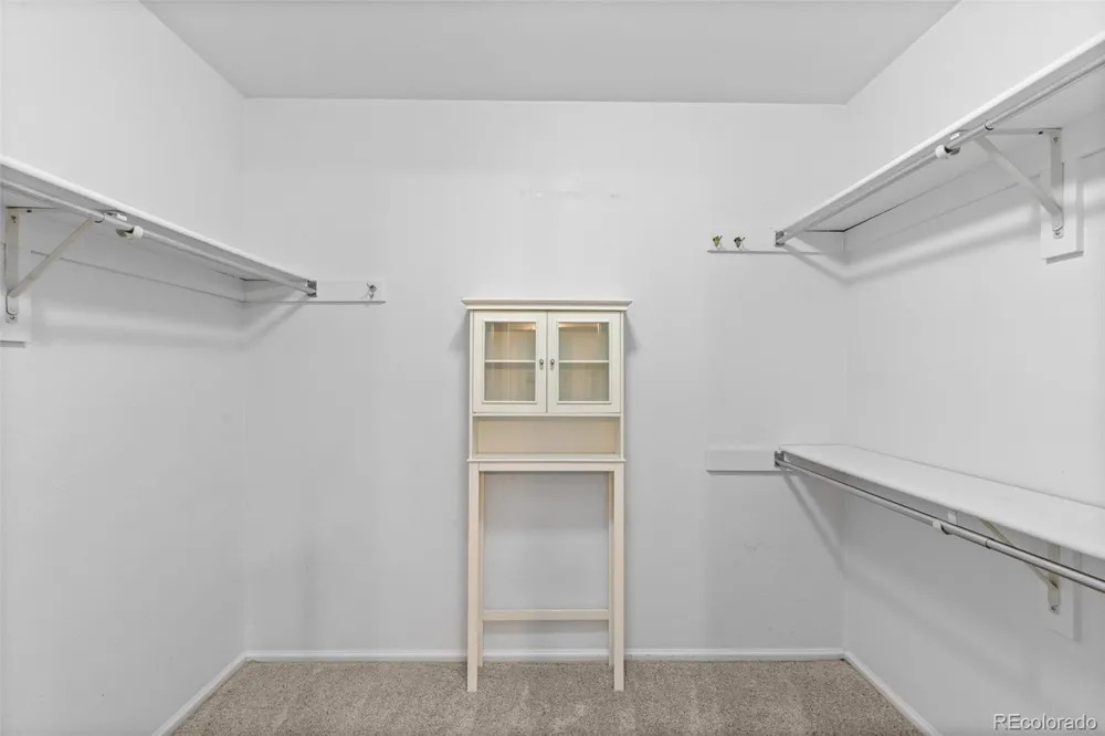 6360 S Jasmine Way Centennial, CO 80111
