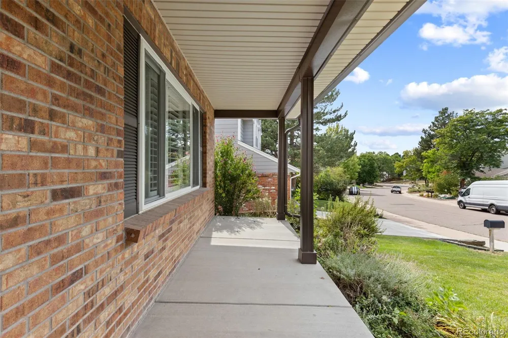 6360 S Jasmine Way Centennial, CO 80111
