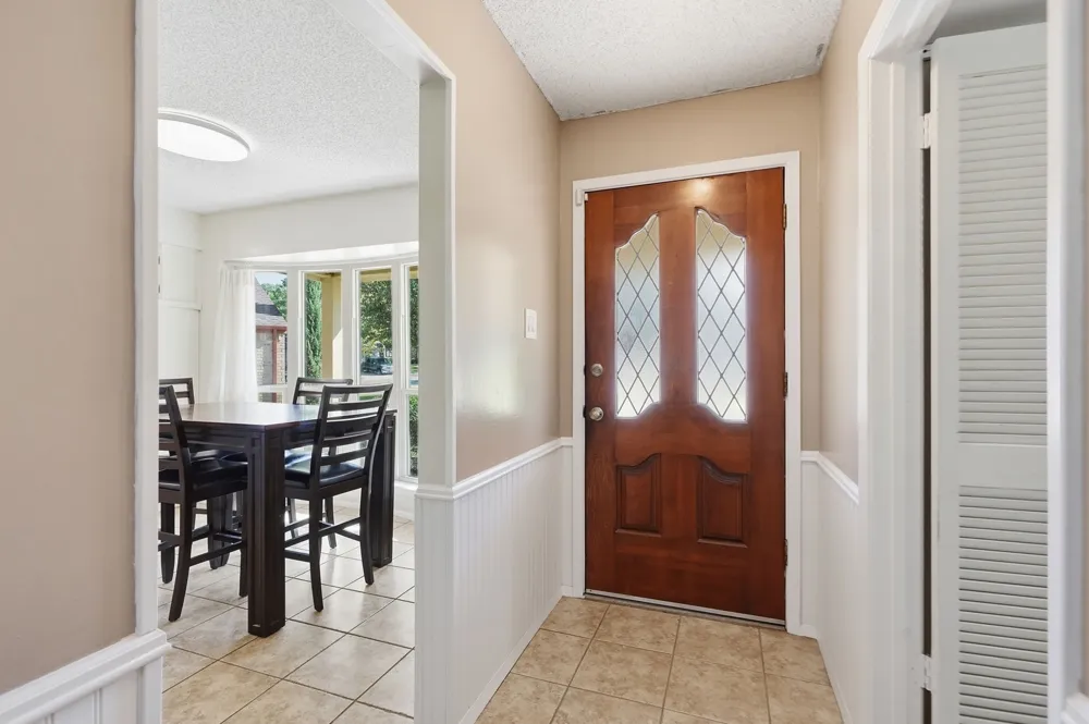 5914 Walden Trail Arlington, TX 76016
