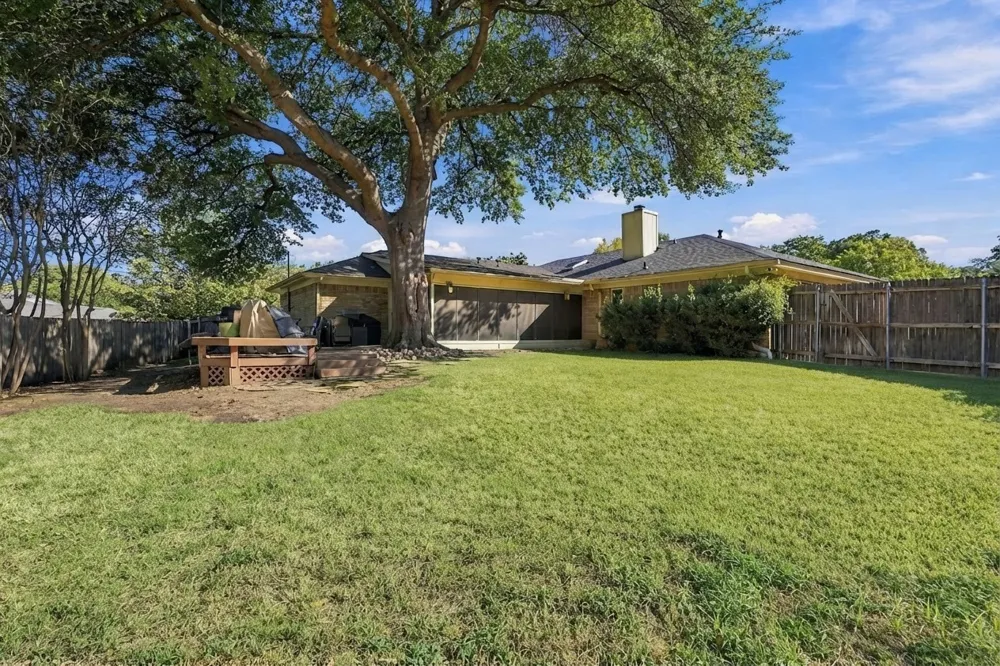 5914 Walden Trail Arlington, TX 76016