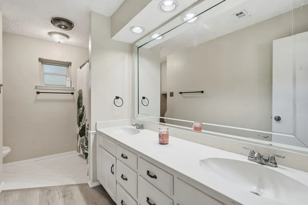 5914 Walden Trail Arlington, TX 76016