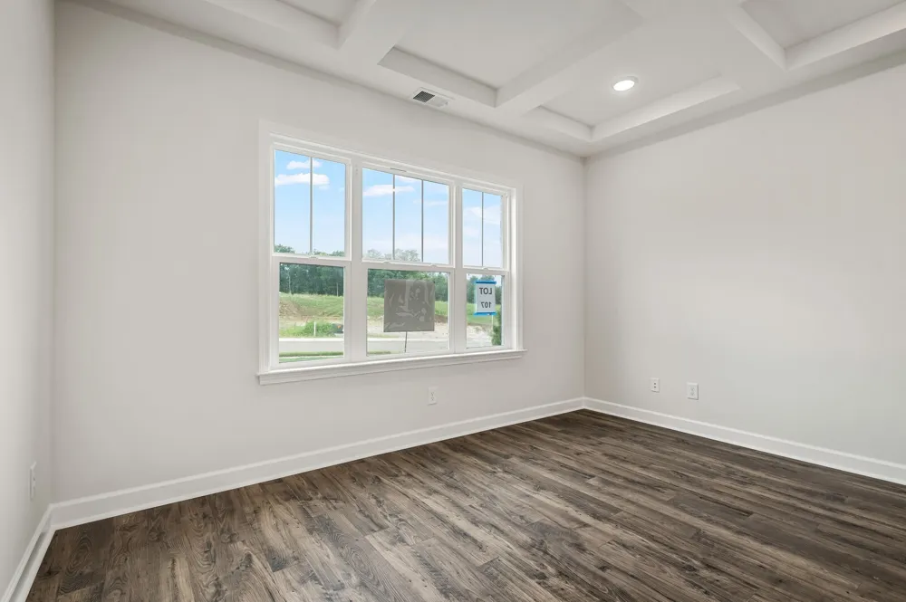 1933 Hildebrand Lane Columbia, TN 38401