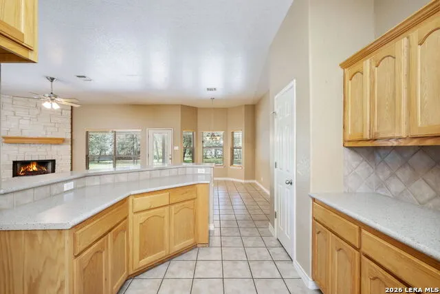 112 LEGACY TRCE La Vernia, TX 78121
