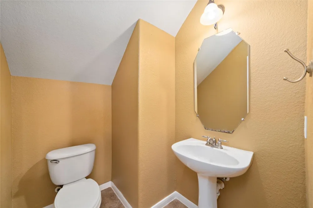 9722 Eagle Peak Court Katy, TX 77494