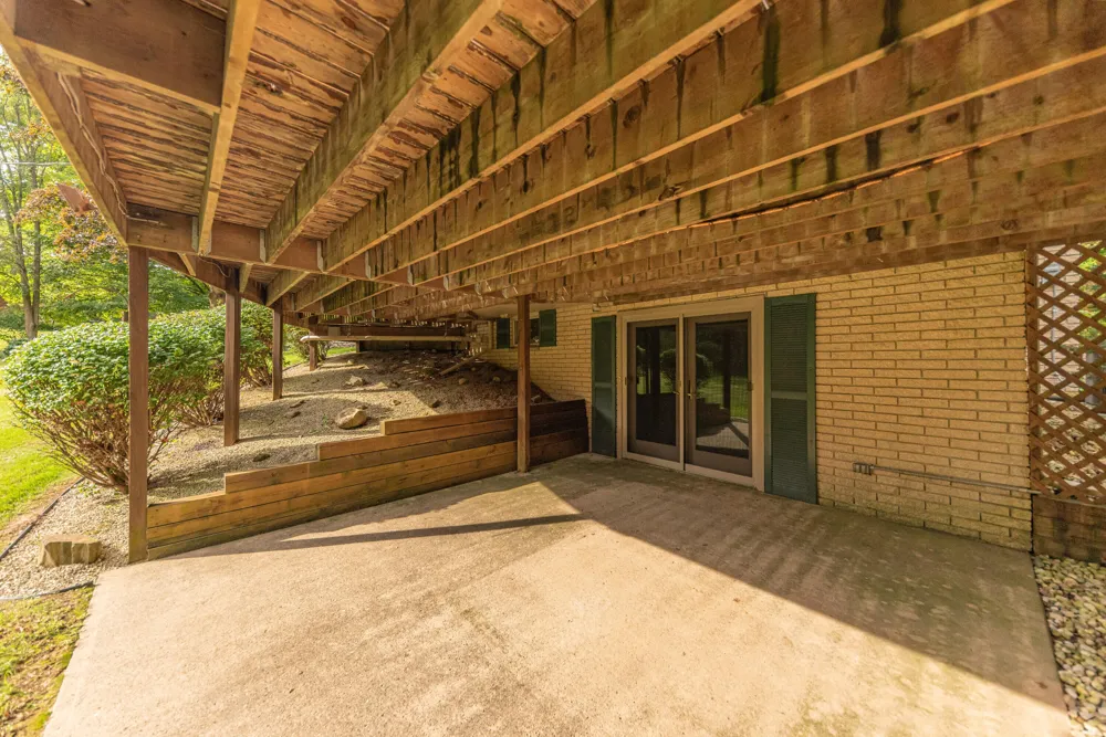 6705 Crane Road Ypsilanti, MI 48197