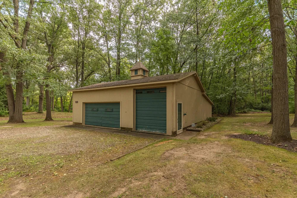 6705 Crane Road Ypsilanti, MI 48197