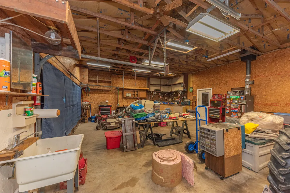 6705 Crane Road Ypsilanti, MI 48197