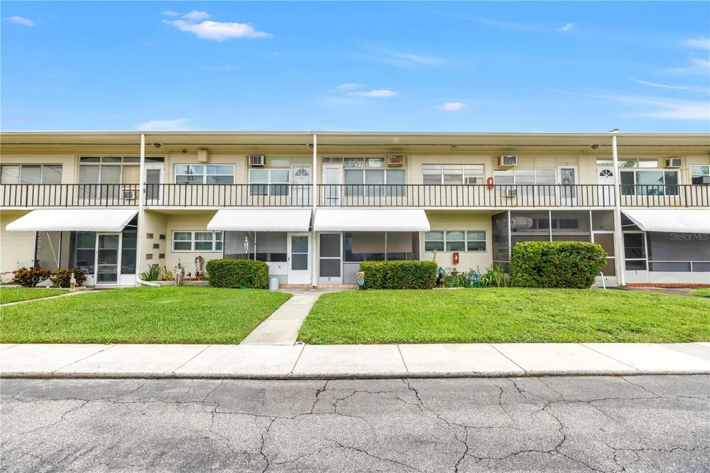 4001 58TH STREET #5S Kenneth City, FL 33709
