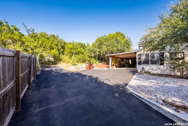 9915 Scenic Hills Dr San Antonio, TX 78255